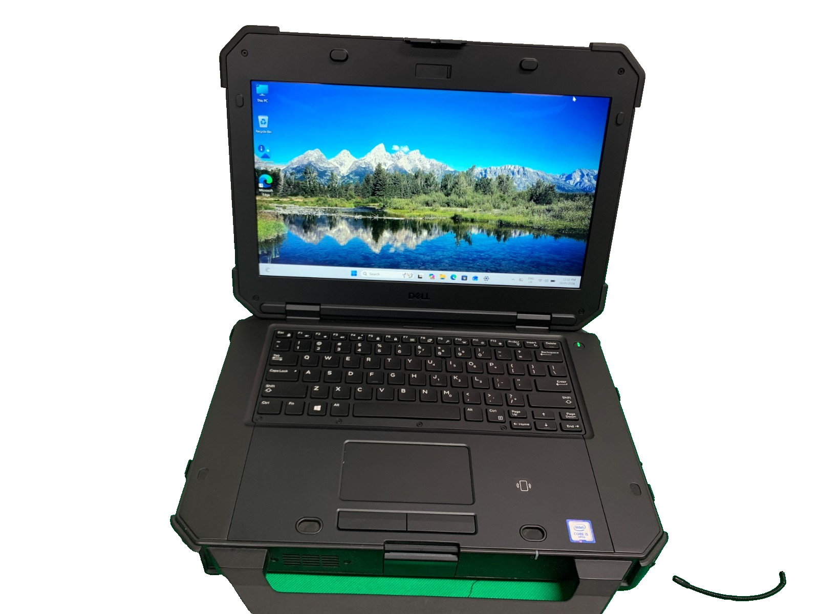 Dell Latitude 7424 Rugged Extreme i5-8350U 1.70GHz / 8GB Ram / 1TB SSD 4GB Grap0