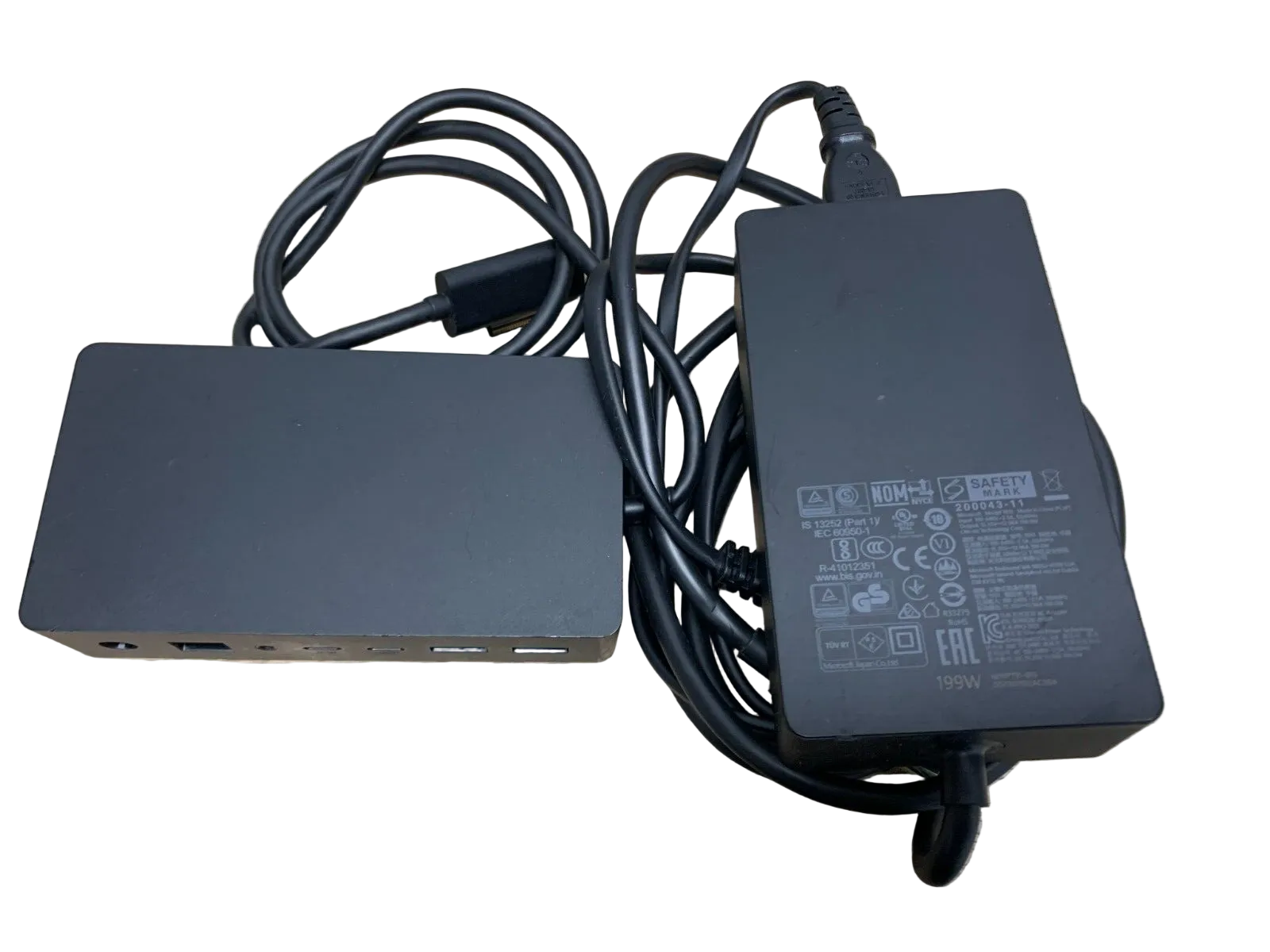 Microsoft 1917 Surface Dock 2 for Surface Laptop, Book Surface Pro 5 6 70