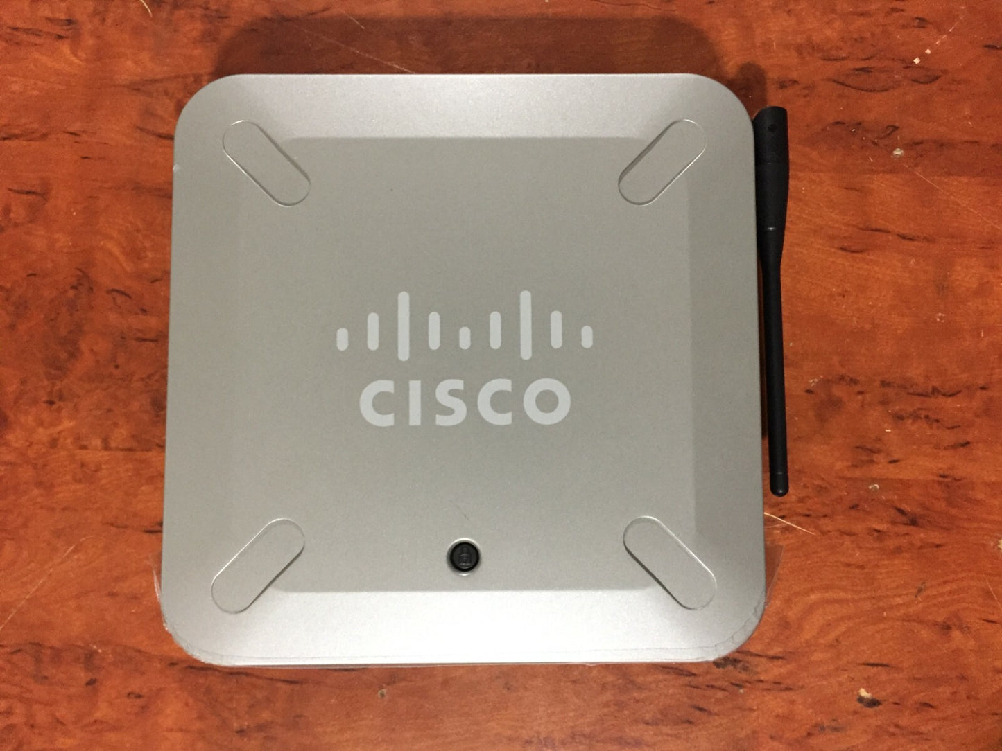 Cisco Small Business SRP500 Series SRP527W ADSL2+ Annex A1