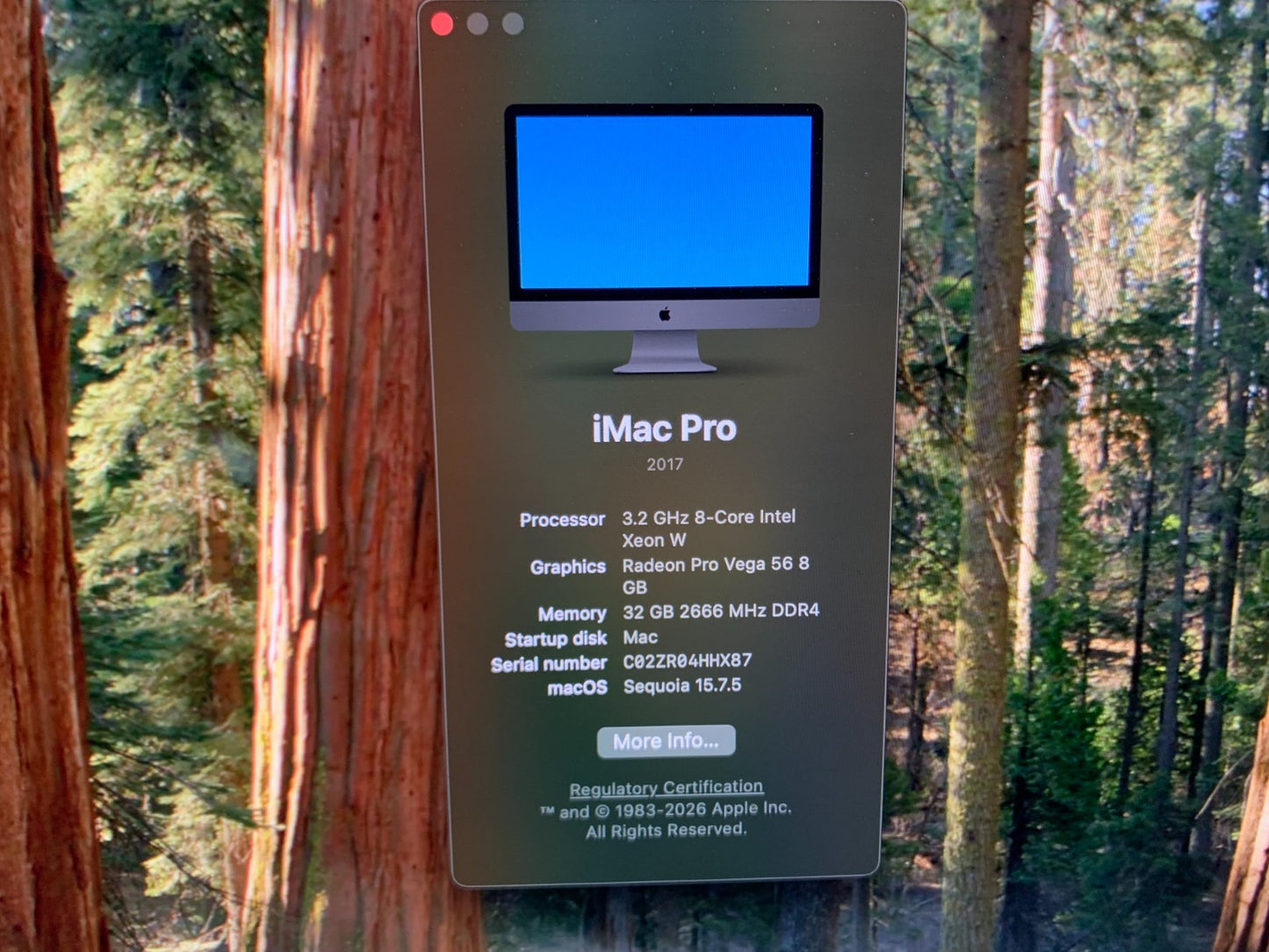 Apple iMac Pro 27" Intel Xeon W 3.2GHz / 32GB Ram / 1TB Hard Drive 8GB Graphics1
