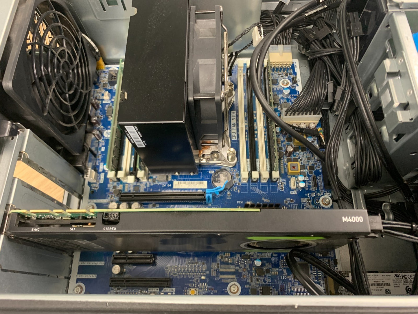 HP Z4 G4 Workstation Xeon W-2245 3.90GHz / 48GB Ram / 256GB & 480GB SSD4