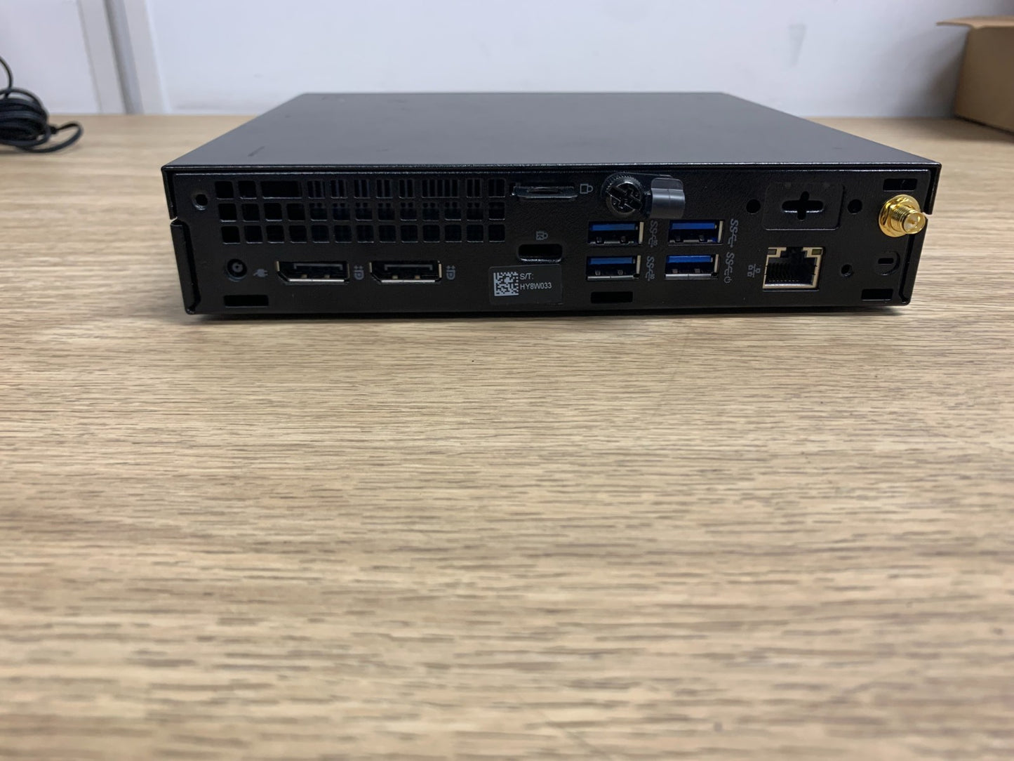 Dell Optiplex 7070 i5-9500T 2.20GHz / 16GB / 256GB SSD Mini PC1