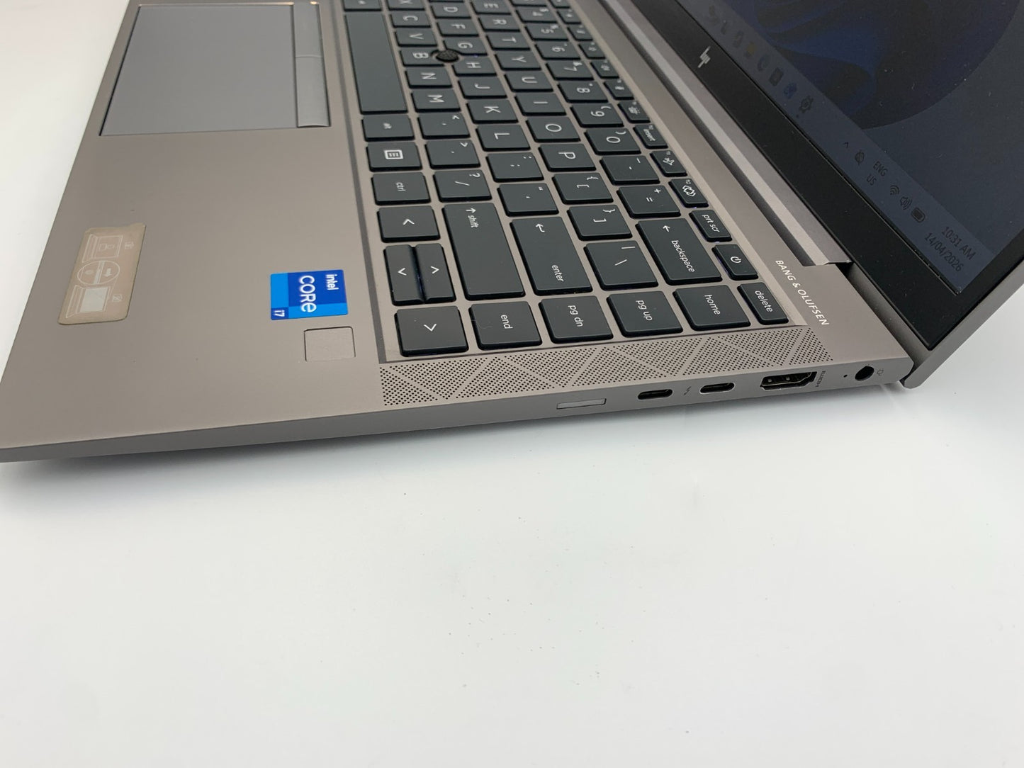HP Zbook Firefly 14" G8 i7-1165G7 2.80GHz / 16GB / 512GB SSD2