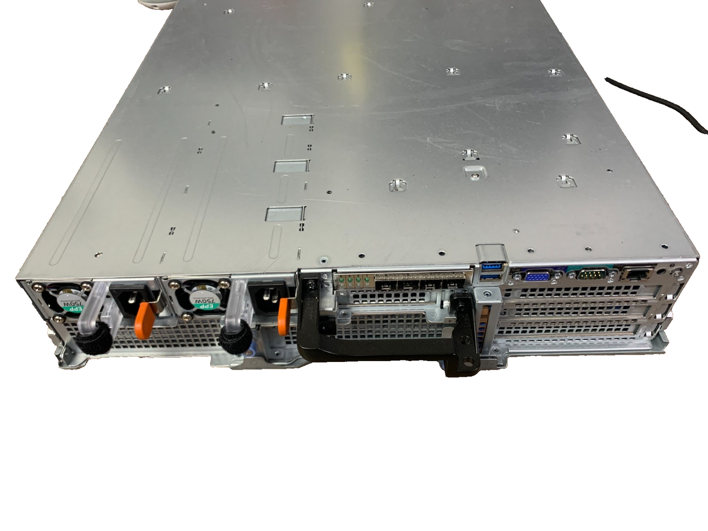 Dell EMC PowerEdge R740XD Xeon Bronze 3106 1.70GHz / 128GB Ram / 12x 8TB HDD3
