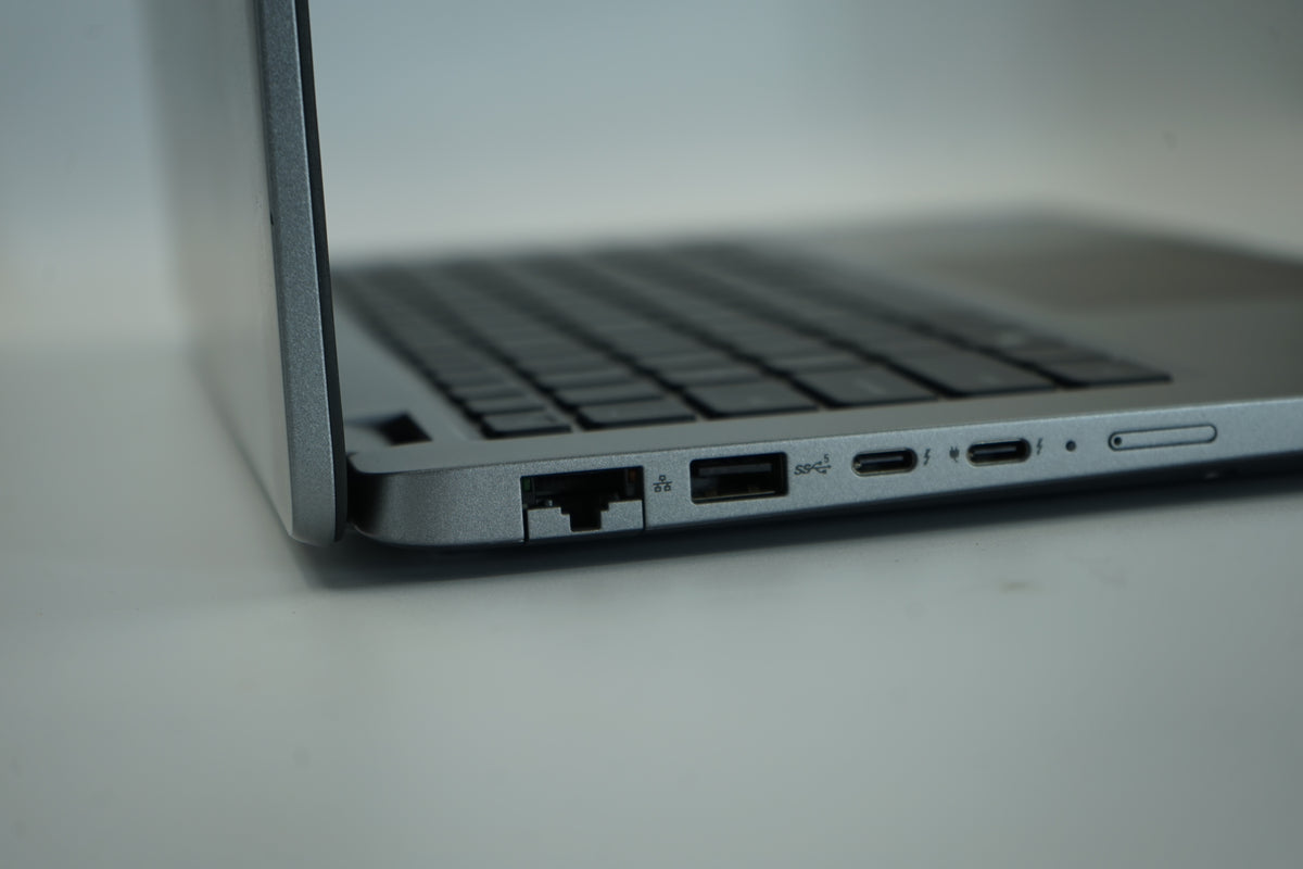 Dell Latitude 5450 14" Laptop Intel Core i5-1335U 32GB RAM 256GB NVMe SSD