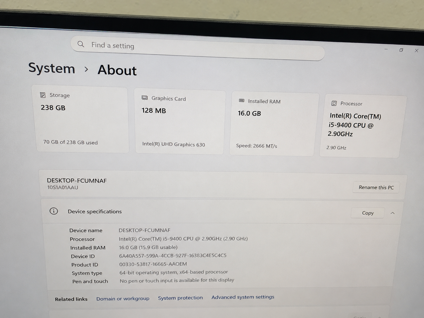 Lenovo ThinkCentre M720s SFF i5-9400 2.90GHz / 16GB / 256GB SSD