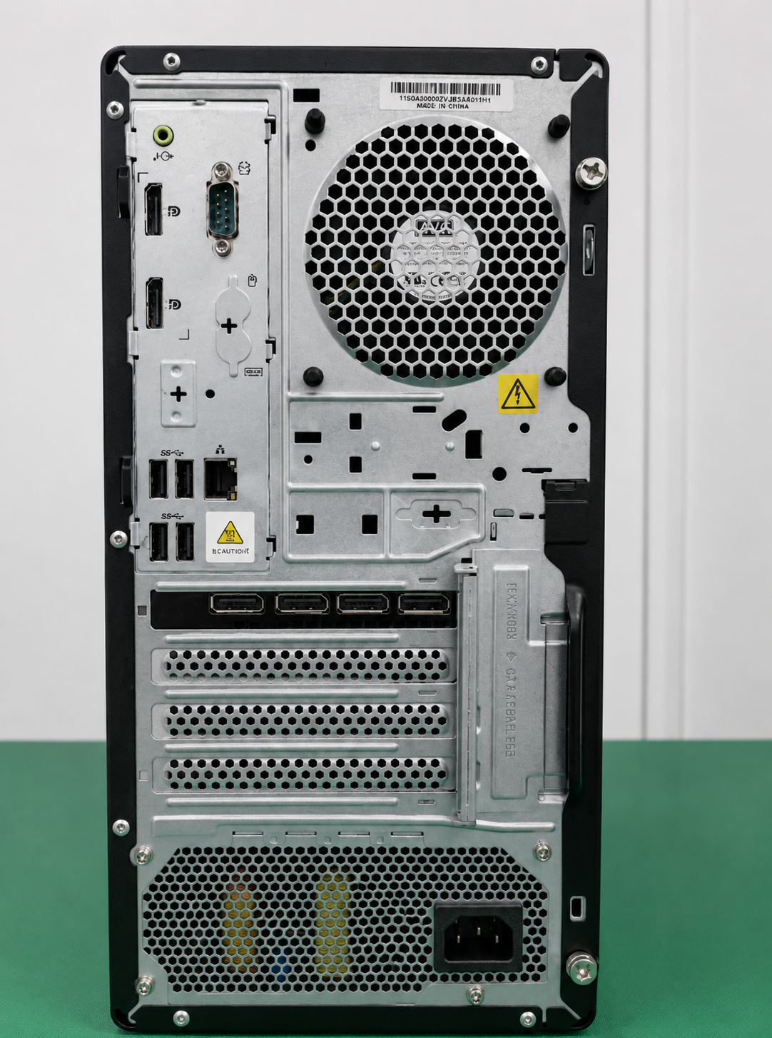 Lenovo ThinkStation P350 i7-11700 2.50GHz / 32GB / 1TB SSD & 2TB HDD 16GB Graph
